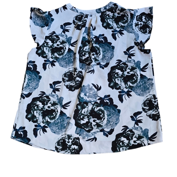 Calvin Klein Dress Shirt Size L Floral Design Lt Gray base Flutter Sleeves - Picture 2 of 6